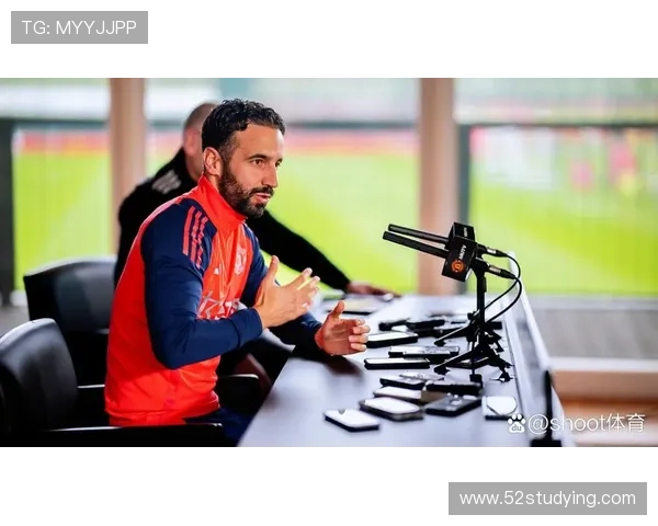 李夏普：阿莫林改革显成效球队重回正轨